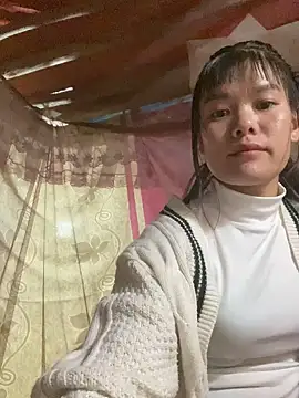 PhanHaa online show from September 25, 11:20 am