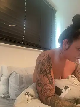 Charsworld online show from March 24, 9:47 am