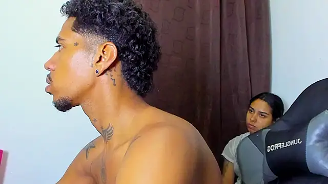 violet and myers online show from March 27, 9:04 pm