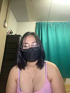 melyiaaa online show from February 2, 3:22 pm