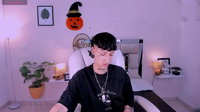 Luci Rose online show from October 22, 3:44 am