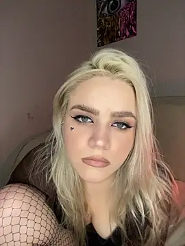 April Purr online show from February 21, 11:11 am