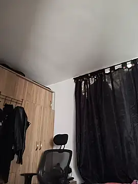 Juann-cock online show from July 7, 6:10 pm