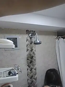 VioletxBloom online show from December 5, 7:04 pm