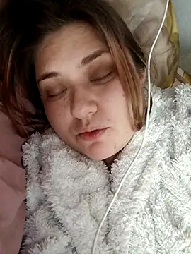 ivorywhisper online show from December 20, 6:56 pm