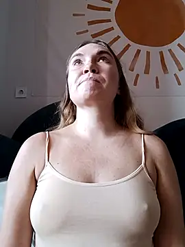 KisaVixen online show from October 23, 2:01 pm