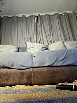 Indian GlowingMiax online show from March 2, 6:36 am