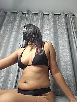 Indian GlowingMiax online show from April 20, 7:28 pm