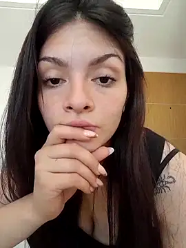 Danielaeliana online show from October 1, 5:07 pm