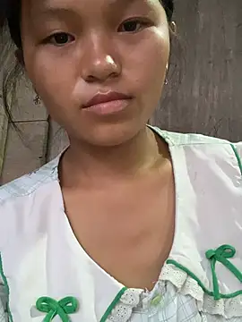 milo bae online show from July 12, 10:21 pm