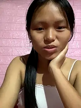 Snapshot of milo_bae chatting on October 22, 1:32 am milo bae online show from October 22, 1:32 am