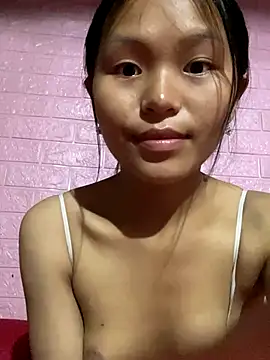 Snapshot of milo_bae chatting on October 23, 1:33 am milo bae online show from October 23, 1:33 am