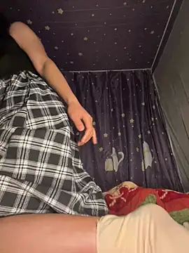 EmLy02 online show from February 1, 7:40 am