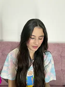 VioletaLorette online show from November 14, 2:22 am