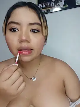 Emily  Hott online show from May 16, 12:13 am