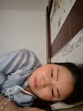 lingling5200 online show from May 14, 10:10 am