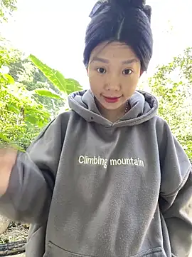 Miumieu online show from November 29, 2:04 am