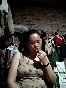   Ngoc20   online show from March 25, 12:41 pm