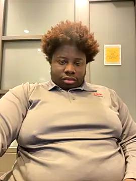 Breezylws online show from November 17, 8:37 am