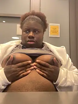 Breezylws online show from October 12, 6:16 am