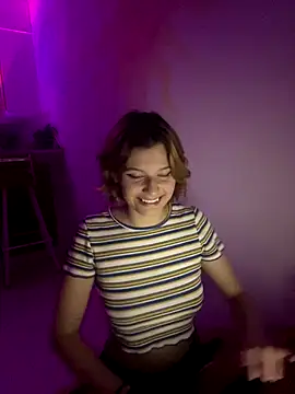 skay sexart online show from October 5, 1:21 am