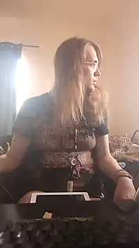 Snapshot of BlondeyMiyMiy chatting on September 8, 8:41 pm BlondeyMiyMiy online show from September 8, 8:41 pm