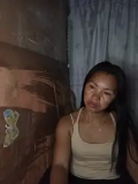 oceanlover23 online show from February 5, 4:48 am