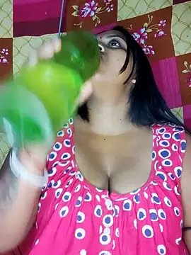 Hot-Show2 online show from October 5, 5:07 pm