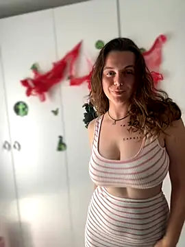 TenderLaGlamor online show from October 23, 10:54 am