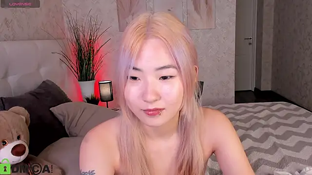 Aisi 18 online show from September 12, 8:23 am