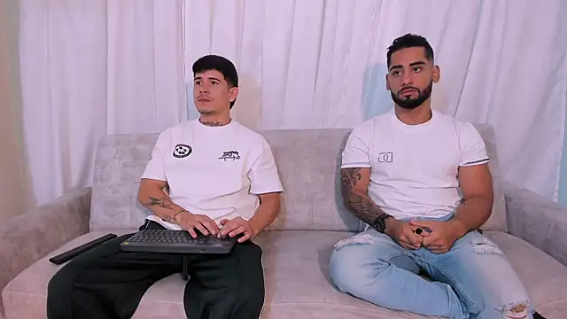 mike friends online show from May 31, 2:06 am