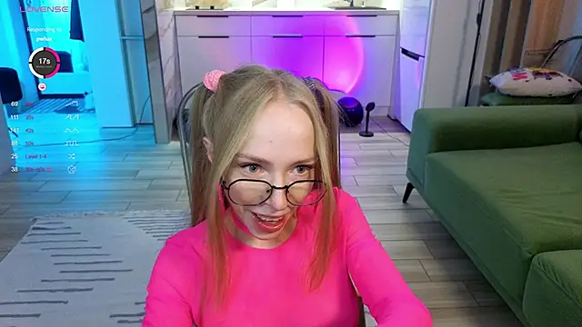 BritaKiss online show from November 1, 2:59 am