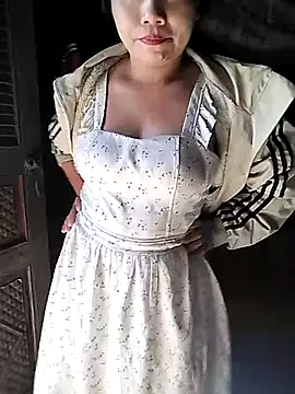 venu00 online show from November 23, 3:53 am