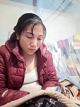 YAYAA-502 online show from November 23, 2:30 pm