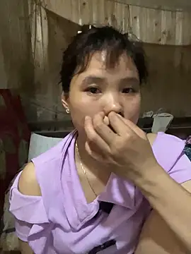 Ngoc-bbi online show from April 9, 6:19 am