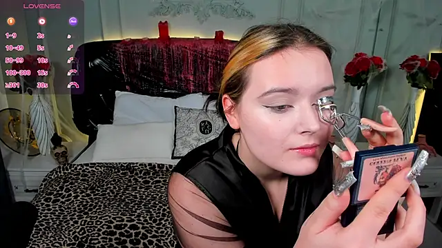 HeyMary online show from October 28, 5:35 am