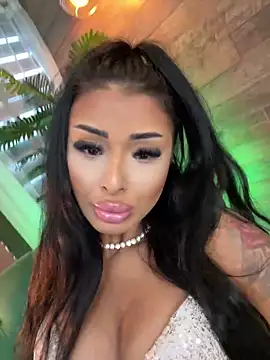 ArabellaPosh online show from September 13, 5:04 am