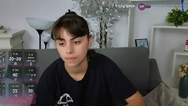 Snapshot of Cocoa_Sins chatting on October 17, 6:27 am Cocoa Sins online show from October 17, 6:27 am