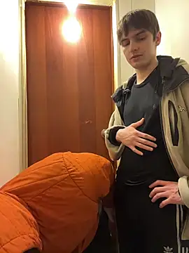 desiredude9 online show from February 3, 5:28 pm