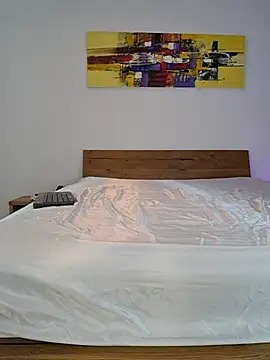 zoe stp latina online show from January 11, 8:30 am