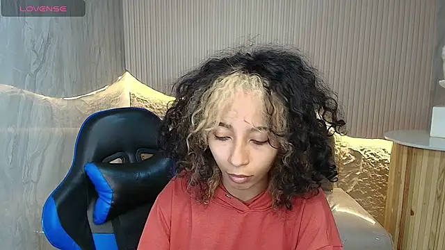 Agnis ink r online show from November 8, 1:27 pm