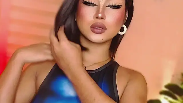 MissRumi Hunter online show from November 11, 9:01 pm