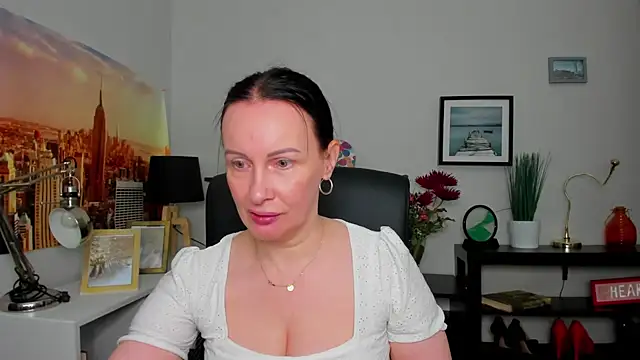 Snapshot of Velvet_Jasmine chatting on September 11, 6:03 am Velvet Jasmine online show from September 11, 6:03 am