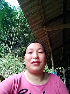 miss-su online show from February 26, 9:19 am