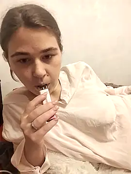 ToryTayler online show from September 10, 6:30 pm