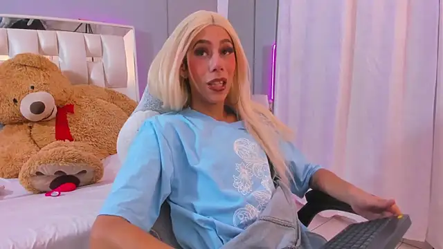 Darlyn tenderhot   online show from October 24, 5:03 am