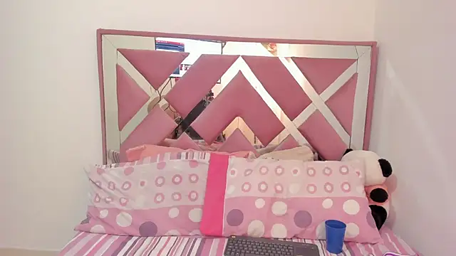 bellalumi online show from March 27, 4:14 am