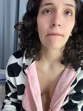 TeensNews18 online show from February 8, 11:47 am