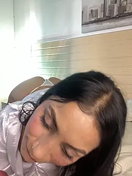 GabiHills online show from November 14, 7:58 pm