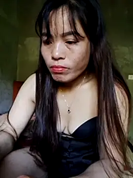 Maymay0033 online show from May 13, 11:54 pm